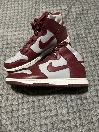 Nike Dunk High Rojas y gris. (originales)