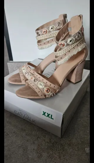 Sandalias Catwalk Talla 42 Beige Multicolor