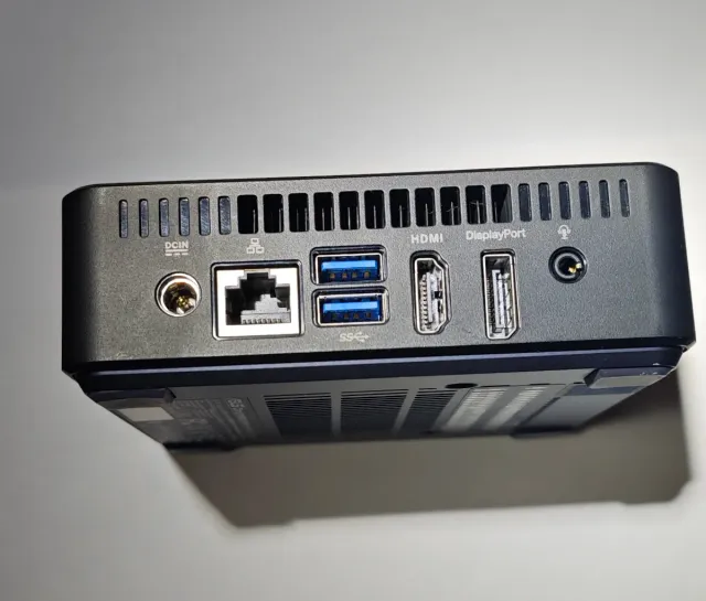 Mini PC Asus Chromebox CN60