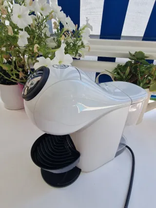 Cafetera Dolce Gusto