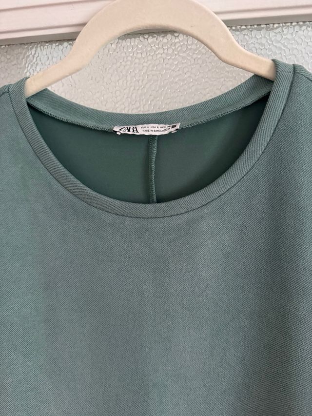 Vestido verde azulado