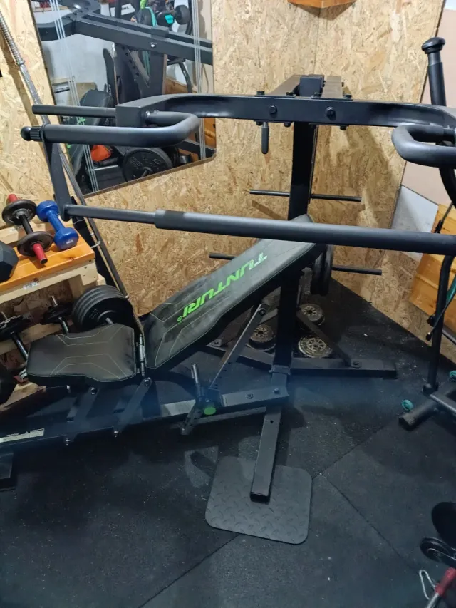 Máquina de Gimnasio Tunturi Multifuncional