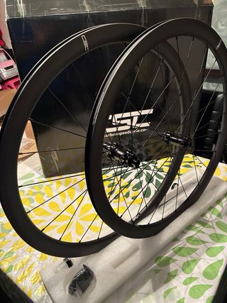Ruedas carbono gravel carretera ciclocross CSC