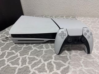 Ps5 1tb + Mando Sony