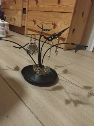 Precioso cuelga pendientes árbol