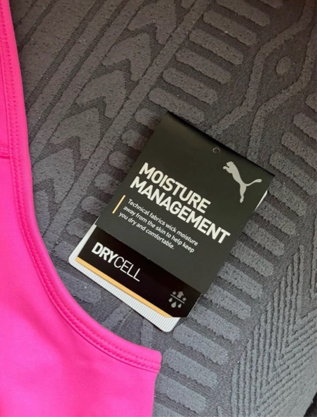 Top deportivo Puma rosa y azul