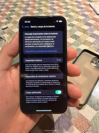 iPhone 13 mini 128GB con custodia, scatola e cavo di ricarica