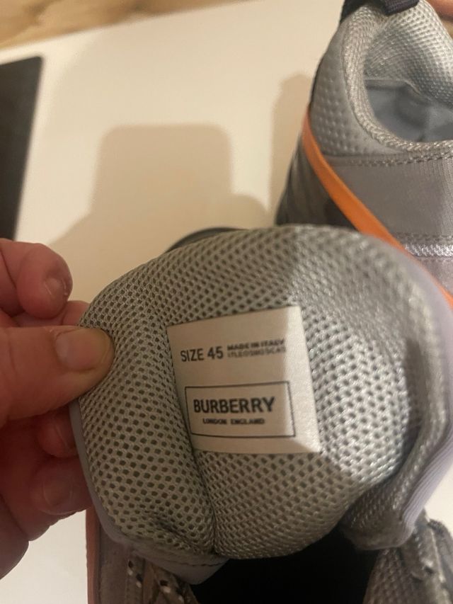 Zapatillas Burberry Grises y Naranjas