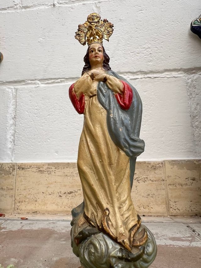 Collezione di 7 antiche figure religiose in terracotta