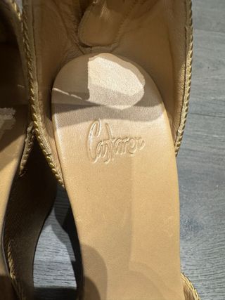 Sandalias Castañer doradas Talla 37