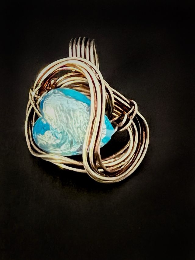 Anillo artesano plata y vidrio de Murano azul