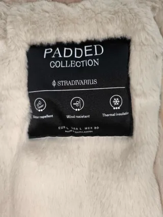 Abrigo blanco crema Stradivarius talla L