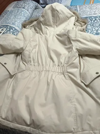 Abrigo blanco crema Stradivarius talla L