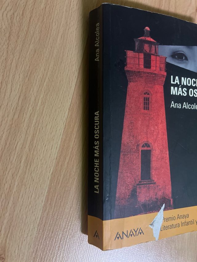 La noche más oscura (Spanish Edition)