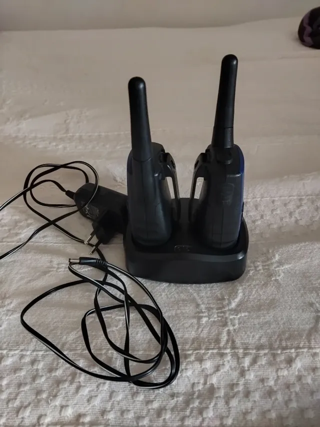 Walkie Talkie Silver Crest TwinTalker 4810