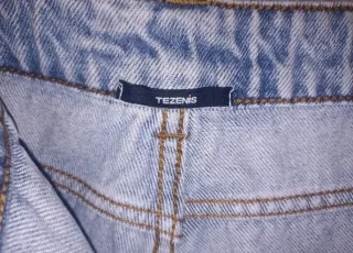 Pantalón vaquero cargo con puños