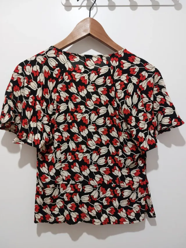 Blusa floral tela fluida Otoño