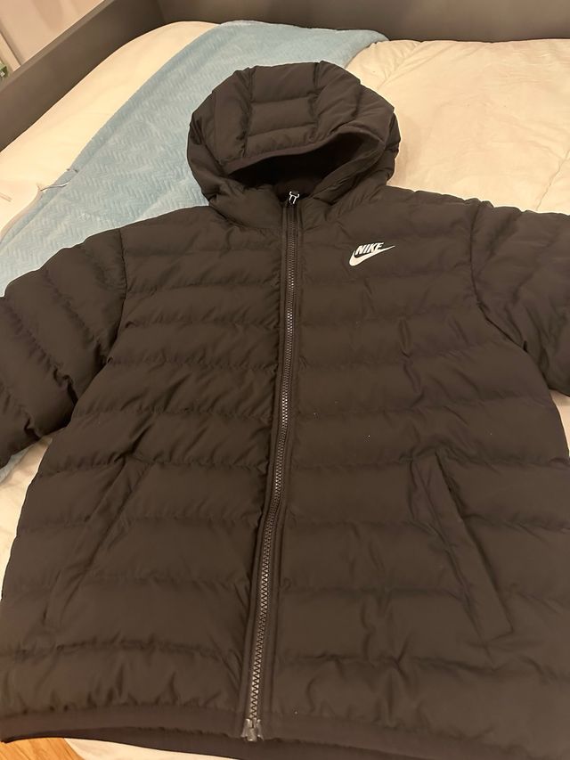 Chaqueta acolchada Nike Sportswear negra