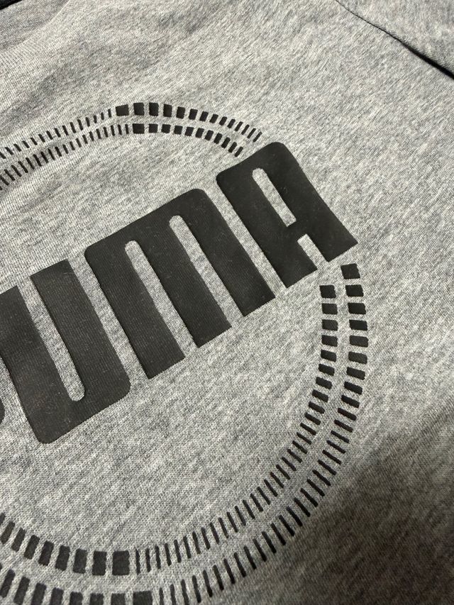 Camiseta Puma Gris Talla 9-10. Talla 140.