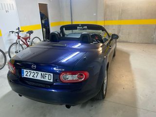 Mazda MX-5 2011