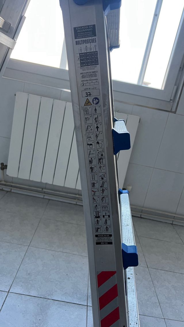 Escalera aluminio 3 posiciones