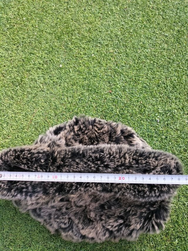 Gorro de piel de zorro auténtica