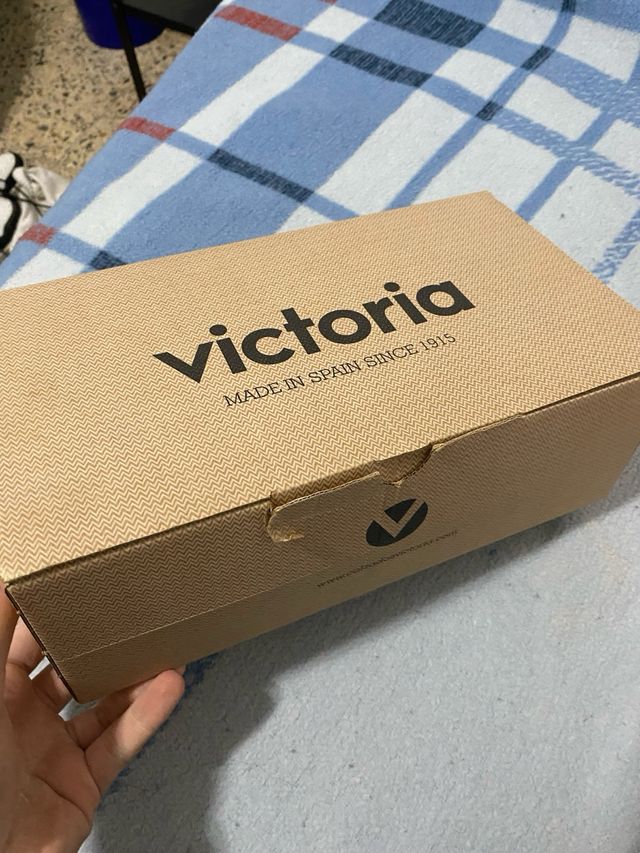 Victoria Zapatillas Negras