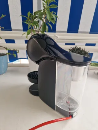 Cafetera Dolce Gusto Negra