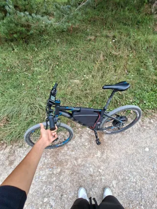 Bicicleta Eléctrica 70kmh. 2000V 52V 20Ah