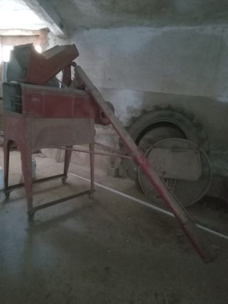 se vende lote  maquinaria agricola