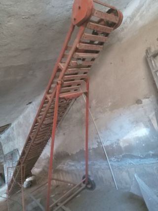 se vende lote  maquinaria agricola