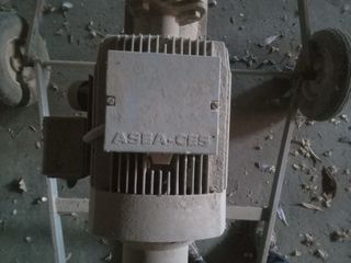 se vende lote  maquinaria agricola