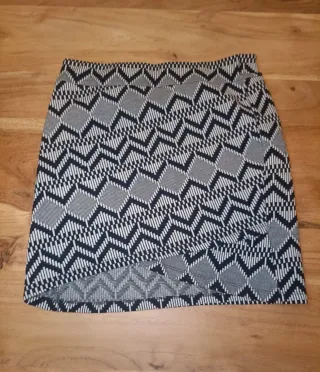 Lote 2 Faldas Tubo Stradivarius Talla L