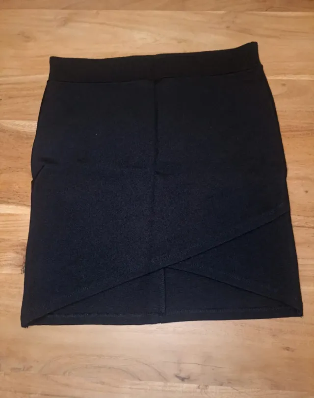 Lote 2 Faldas Tubo Stradivarius Talla L