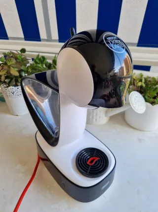 Cafetera Dolce Gusto