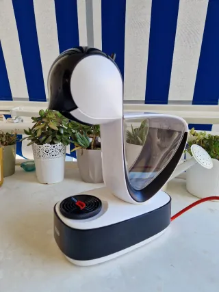 Cafetera Dolce Gusto