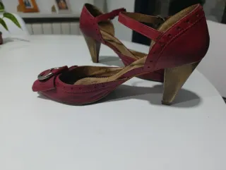 Sandalias Isabella Cordón Piel con pulsera y tacón