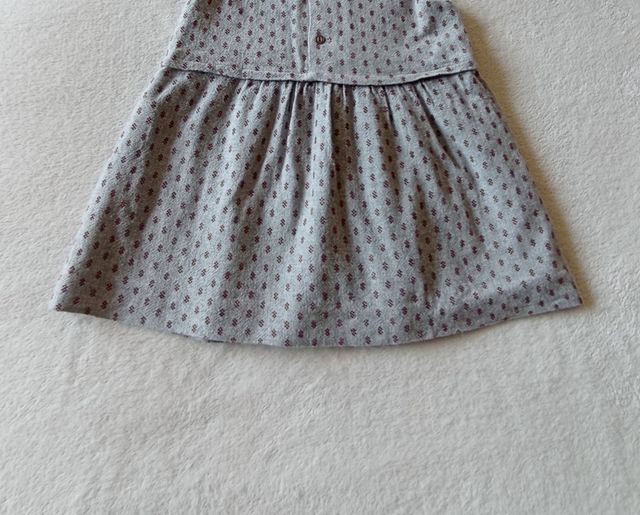 Vestido Zara Baby gris estampado granate