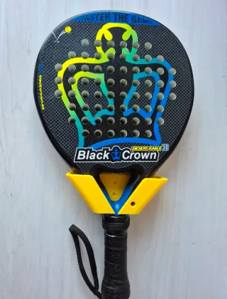 Soporte para pala de pádel