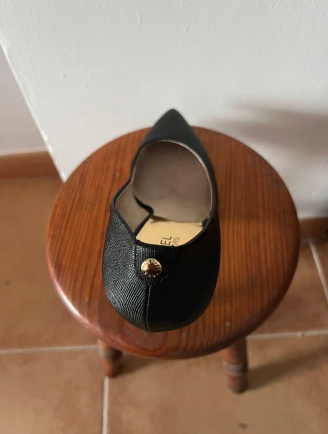 Tacones Michael Kors Negros