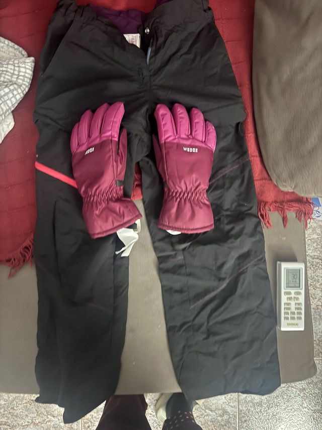 Pantalón y guantes nieve niña Wedze