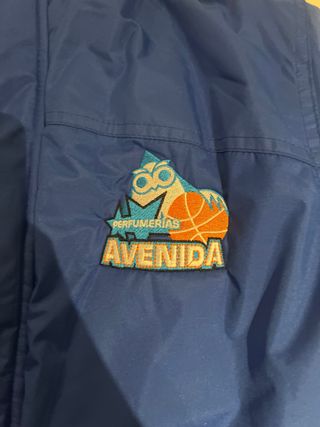 Parka Perfumerías Avenida