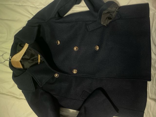 Giacchetta blu navy con bottoni dorati