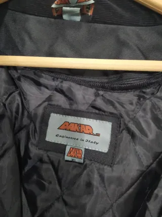 Chaqueta de moto negra