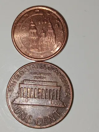 2 Monedas 1 Cent 1999 España S/C y 1 cent 1977 .