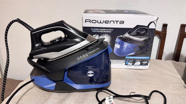 Centro de Planchado Rowenta Turbosteam