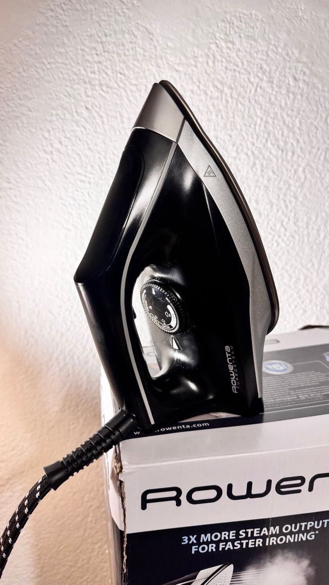 Centro de Planchado Rowenta Turbosteam