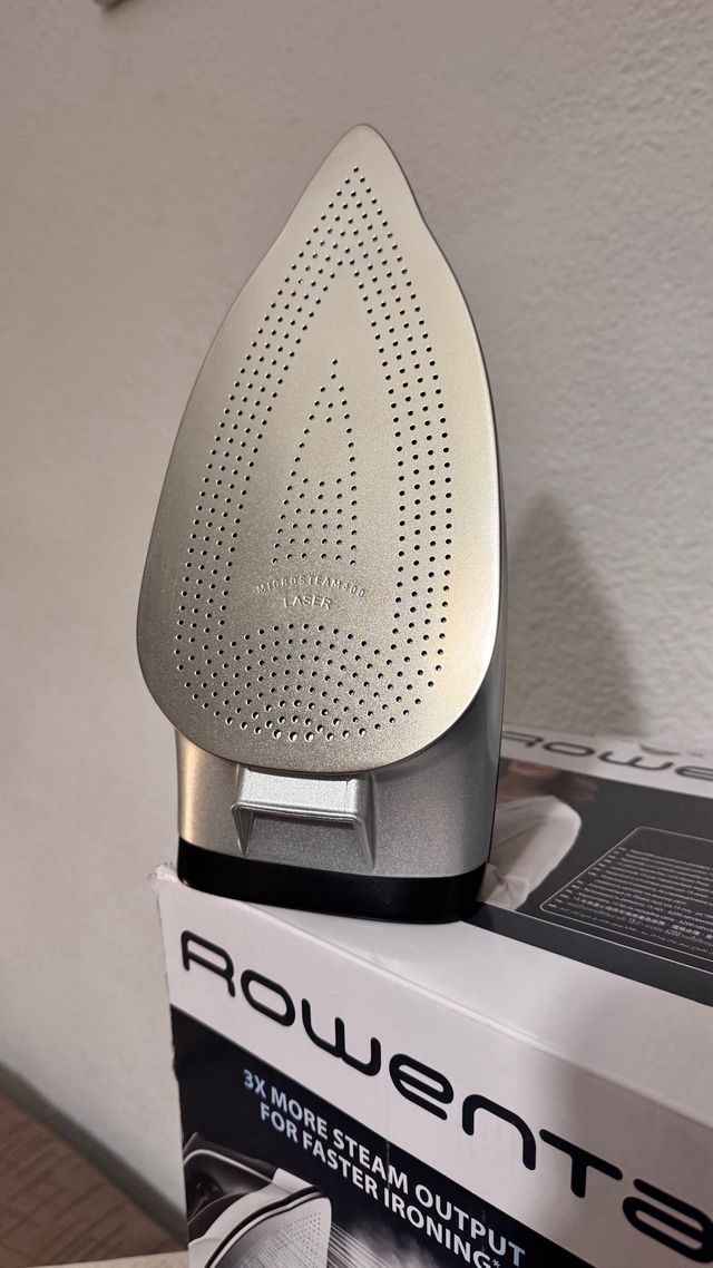Centro de Planchado Rowenta Turbosteam