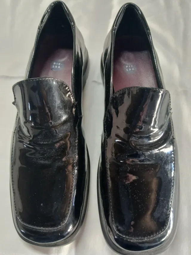 Mocasines charol mujer negros