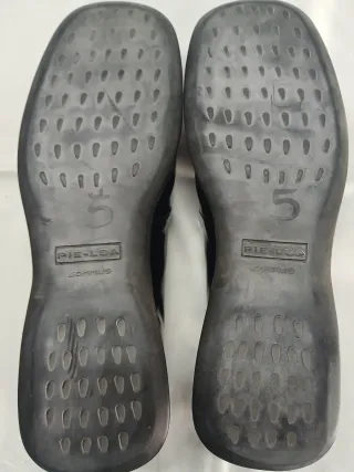 Mocasines charol mujer negros